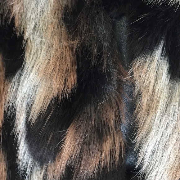 Faux Fur Vest - Picture 3 of 3